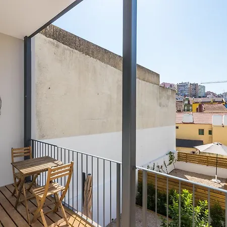 Flh Intendente Modern Terrace Lizbona